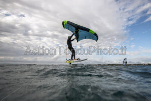 12 - ACTION TONDOPHOTO